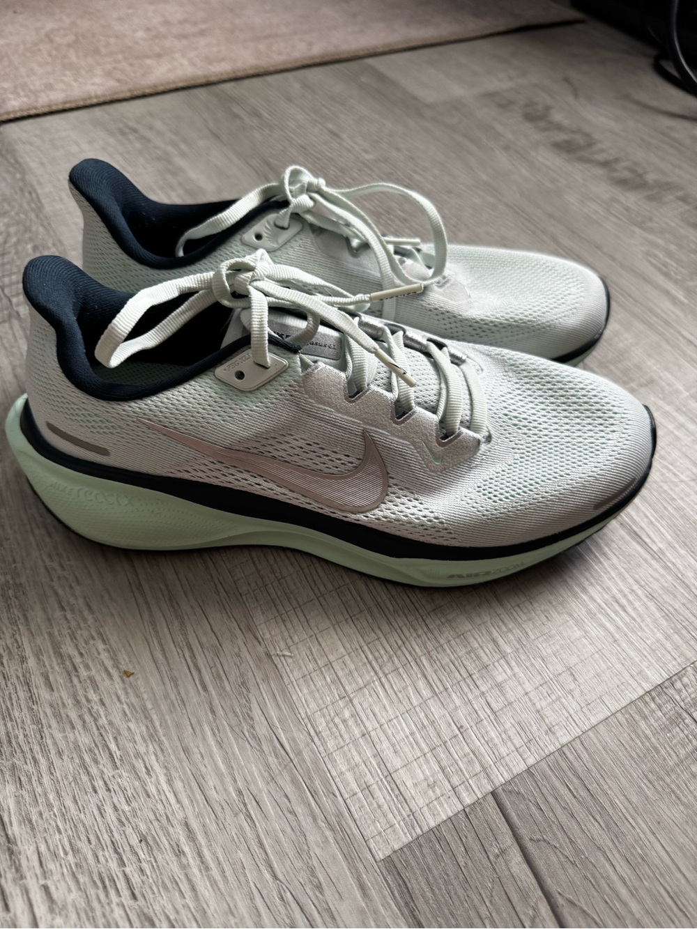 Nike Women's Mint-Accent Running Sneakers